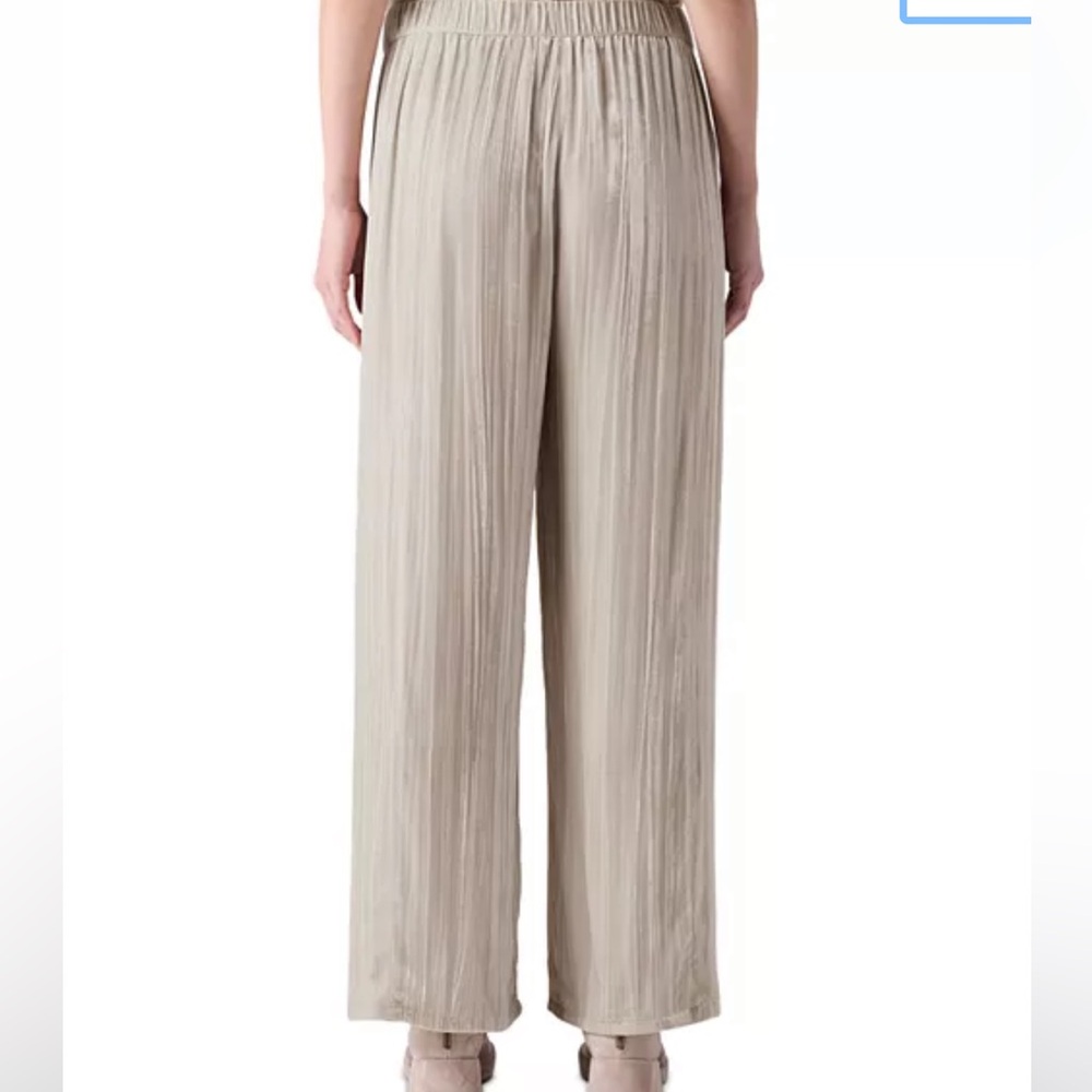 NWT Eileen Fisher Wide Leg Crushed Velvet Ankle Pants (size M) - Picture 2 of 10